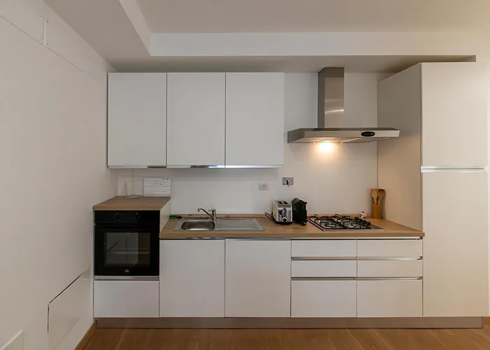 Apartment Piazza Lodi - Rom