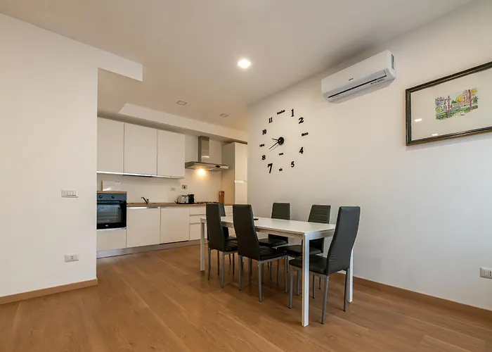 Piazza Lodi - Apartment *