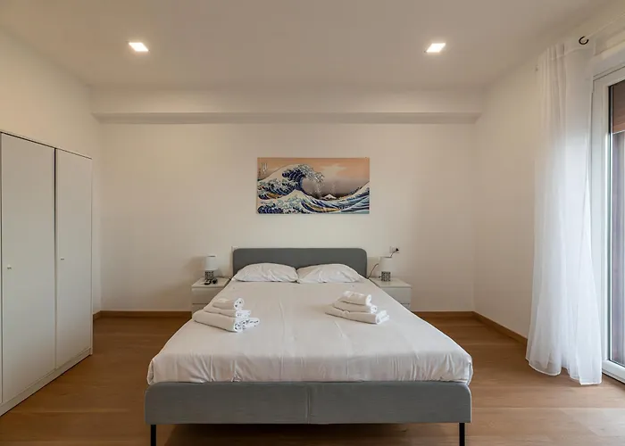 Apartment Piazza Lodi - *