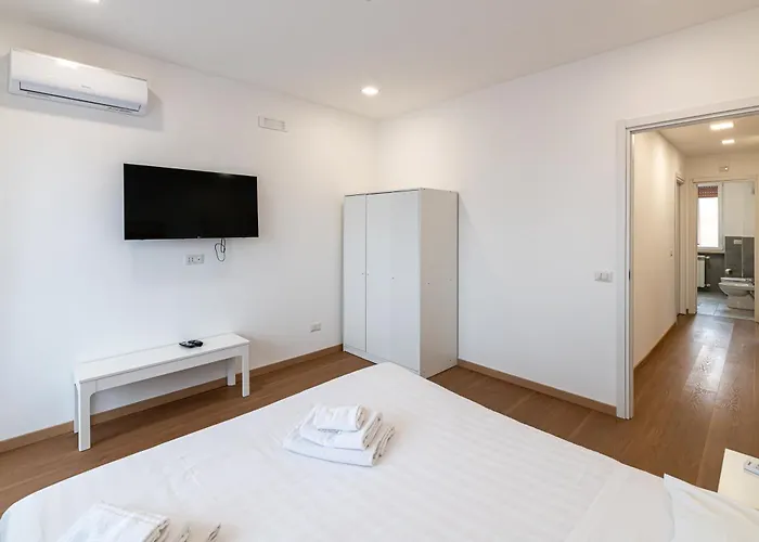 Apartment Piazza Lodi - Rom